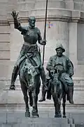 Les statues de Don Quichotte et Sancho Panza devant le monument à Cervantes.