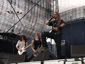 Description de cette image, également commentée ci-après