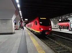 Stadler FLIRT BTR 813 en gare de Turin-Porta-Susa.