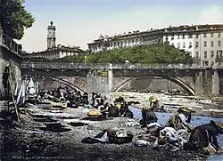 Les bugadières lavant le linge devant le Pont-Vieux.