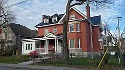 Ambassade à Ottawa.