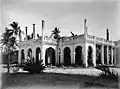 Ruines de la résidence du Gouverneur de l'Afrique orientale allemande.