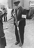 Volkssturmman équipé d'un antique Mauser M1898 ou d'un modèle hollandais