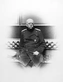 Bismarck au Reichstag en 1889, assis sur un banc