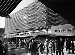 Galeria Kaufhof Berlin-Alexanderplatz à Berlin.