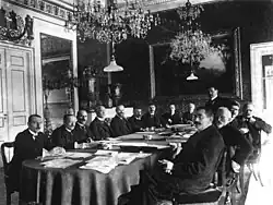 Description de l'image Bundesarchiv Bild 183-R08282, Weimar, Regierung Scheidemann.jpg.