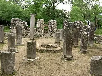 Chapelle baptismale.