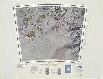 Carte topographique avec le massif Robert au centre gauche.