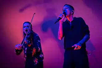 Description de cette image, également commentée ci-après