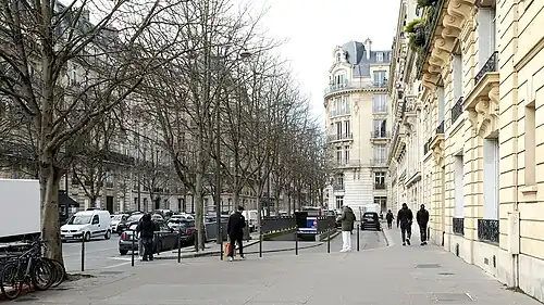 L'avenue d'Eylau vue depuis la place du Trocadéro.