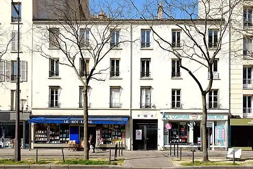 Immeuble au no&nbsp;202.