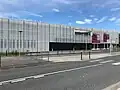 Façade d'un bâtiment du LGP : le centre de ressources et de technologie en composites innovants (CRTCI).