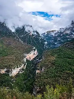 Départ de la vallée.