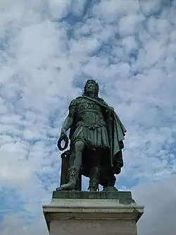 Photographie de la statue en 2008.