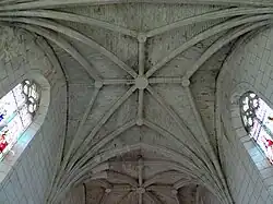 Voûte nervurée comme une voûte à arêtes triples,église Saint-Martin de Cahuzac.