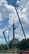 Démontage en 2020 du monument à John Calhoun à Charleston (Caroline du Sud).