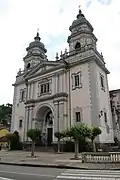 Église Saint-Jean-Baptiste.