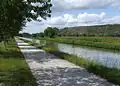 Le canal à proximité de Vincelottes.
