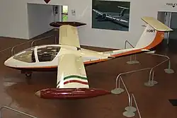 Description de l'image Caproni C-22J Private I-CAVT, Volandia Aviation Museum, Malpensa, Italy PP1310752348.jpg.