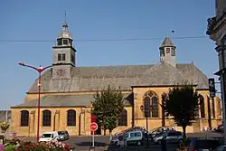 Église Notre-Dame, ancienne collégiale.