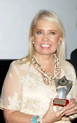Description de l'image Carla Estrada (cropped).jpg.