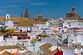 La vieille ville vue depuis la Puerta de Sevilla.