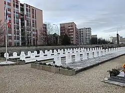 Carré militaire.