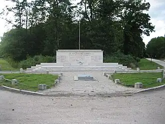 Photo du monument aux morts du maquis de Lorris.