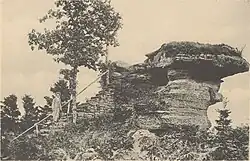 Carte postale représentant les roches du Coquin à 843 m d'altitude, entre 1880 et 1945 (Adolphe Weick).