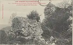 Ruines du Château d'Arches détruit par Richelieu pendant la guerre de Trente Ans.
