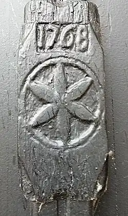 Portail du château Claeys de 1768.