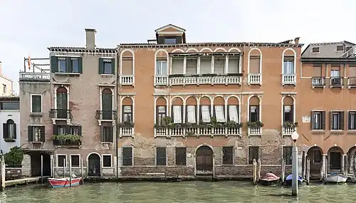 Palazzo Gritti-Dandolo  aux Scalzi.