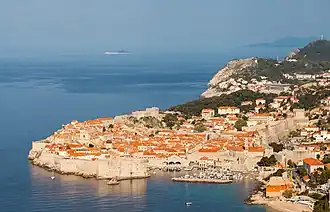 Vue depuis l'extérieur.