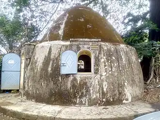 Case d'Olivier au musée national de Sandervalia.