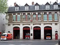 Caserne Nativité, place Lachambeaudie dans le 12e arr.