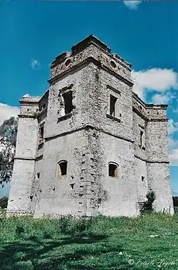 Le bastion arrière.