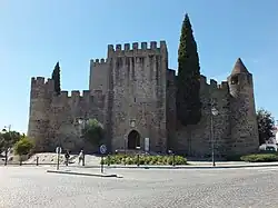 Le château d'Alter do Chão, représentatif de l'architecture médiévale du XVIe&nbsp;siècle.