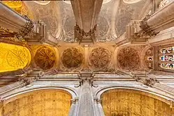 Voûtes et pilastres