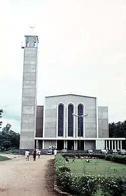 Vue de la cathédrale en 1966