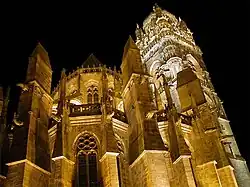 Cathédrale de nuit