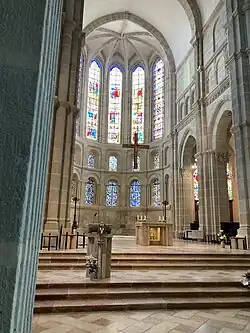 Le chœur.