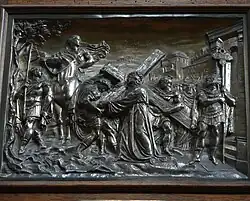 Une des stations du chemin de croix.