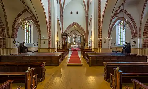 L'intérieur de la cathédrale