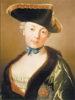 Catherine II portant un tricorne en feutre de poils de castor.