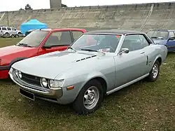 Toyota Celica ST 1600 coupé.