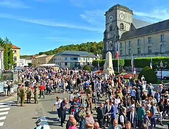 Clôture devant l'abbatiale.
