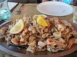 Fritto misto (friture poissons-fruits fr mer)