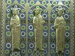 Les apôtres André et Jacques, ainsi que Paul.