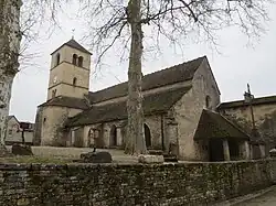 Église Saint-Pierre de Château-Chalon (XIe&nbsp;siècle)
