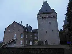 Château (XIe&nbsp;siècle).